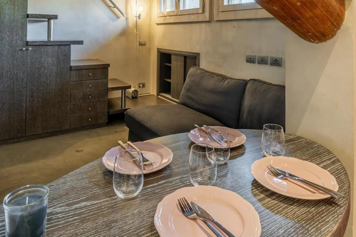 Brera District -Haven In The Heart Of Design Apartment Milan